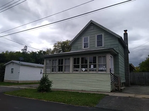 411 Kiah St, Ogdensburg, NY 13669