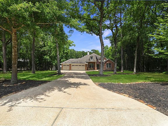 2nd image of 27103 Bridleway Cir