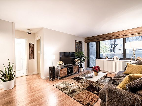 4th image of 80 Gold St #1F