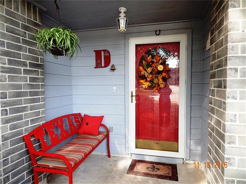 1st image of 4719 Falcon Forest Dr