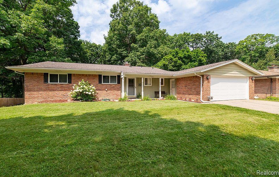 1st image of 2165 Fortress Dr