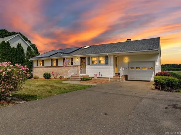 166 Bridgeview Place, Stratford, CT 06615