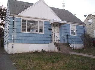 18 Westerly St, New Britain, CT 06053