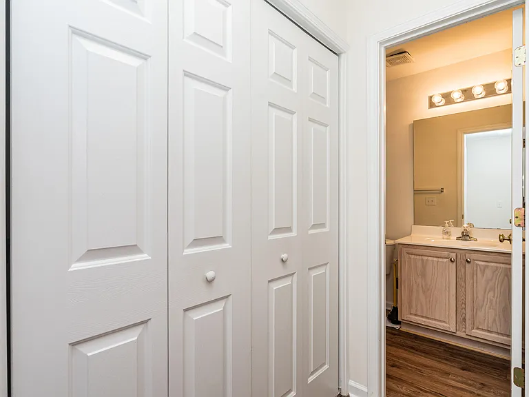 4 Richardson Cir — Photo 18