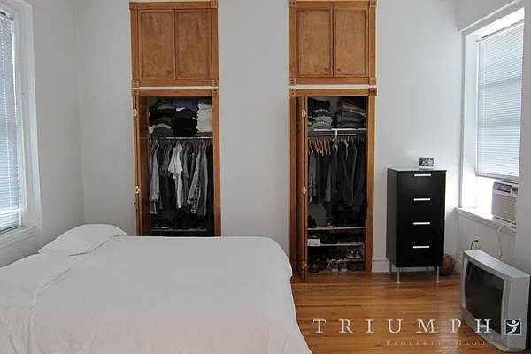 Rented by Triumph Property Group | media 28