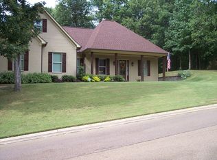 1010 Idyllwild Dr, Oxford, MS 38655