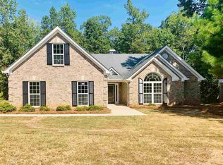 665 Club Dr, Athens, GA 30607