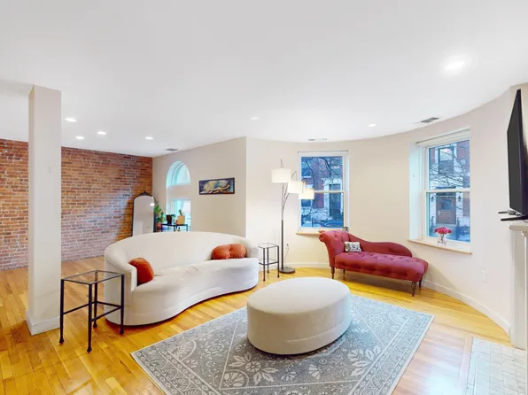 87 Gainsborough St APT 104, Boston, MA 02115