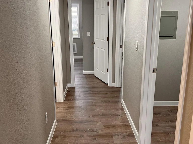 3402 I St NE #H202 — Photo 10