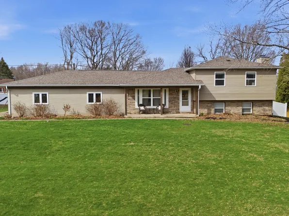 7650 Summit Ln, Lafayette, IN 47905