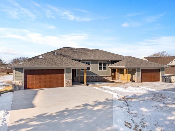 616 North 10th STREET, Oostburg, WI 53070