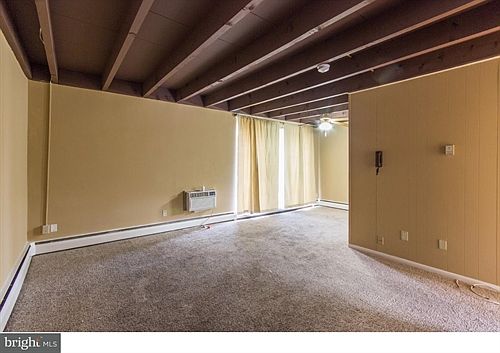 5th image of 100 E Glenolden Ave APT O5