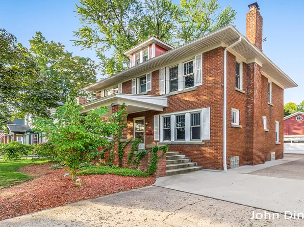 412 E Jefferson St, Grand Ledge, MI 48837