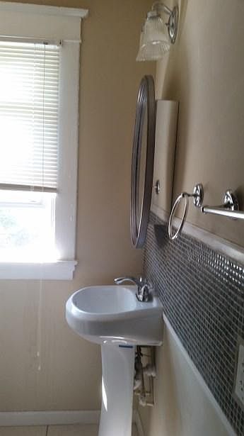 2nd image of 259 Riverview Ave