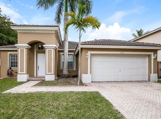 15504 SW 151st St, Miami, FL 33196