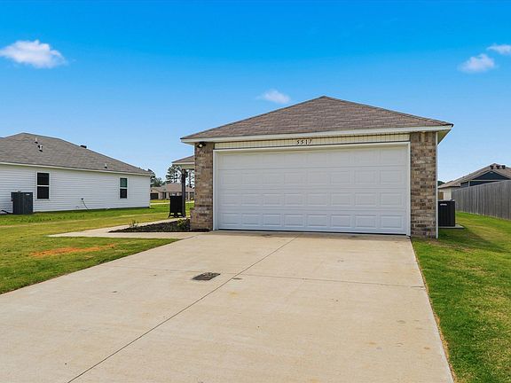3rd image of 5517 Beech Grove Dr