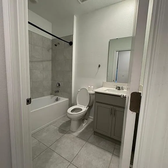 1204 Deepwater Cir — Photo 10