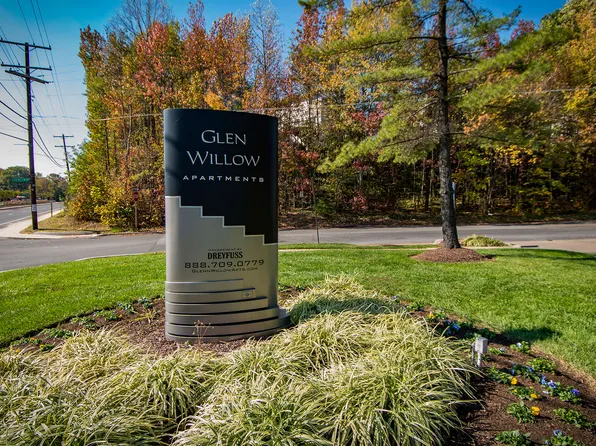 Glen Willow Apartments