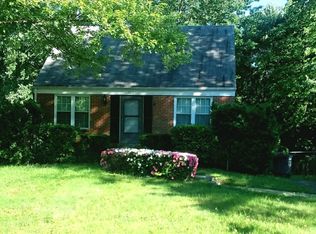 5611 Shadybrook Dr, Woodbridge, VA 22193