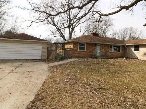 2150 Amy St, Burton, MI 48519