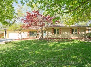 2750 Lynner Dr, Des Moines, IA 50310