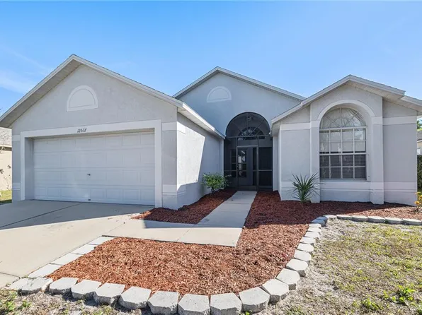 12537 Lake Vista Dr, Gibsonton, FL 33534