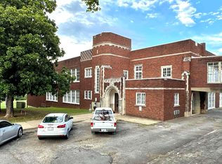 119 Oak St, Hot Springs National Park, AR 71901