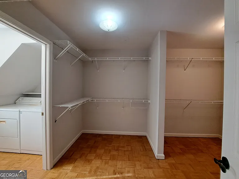 2242 Lenox Walk NE — Photo 47