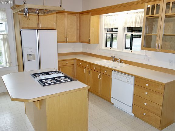 5th image of 408 NW 114th St