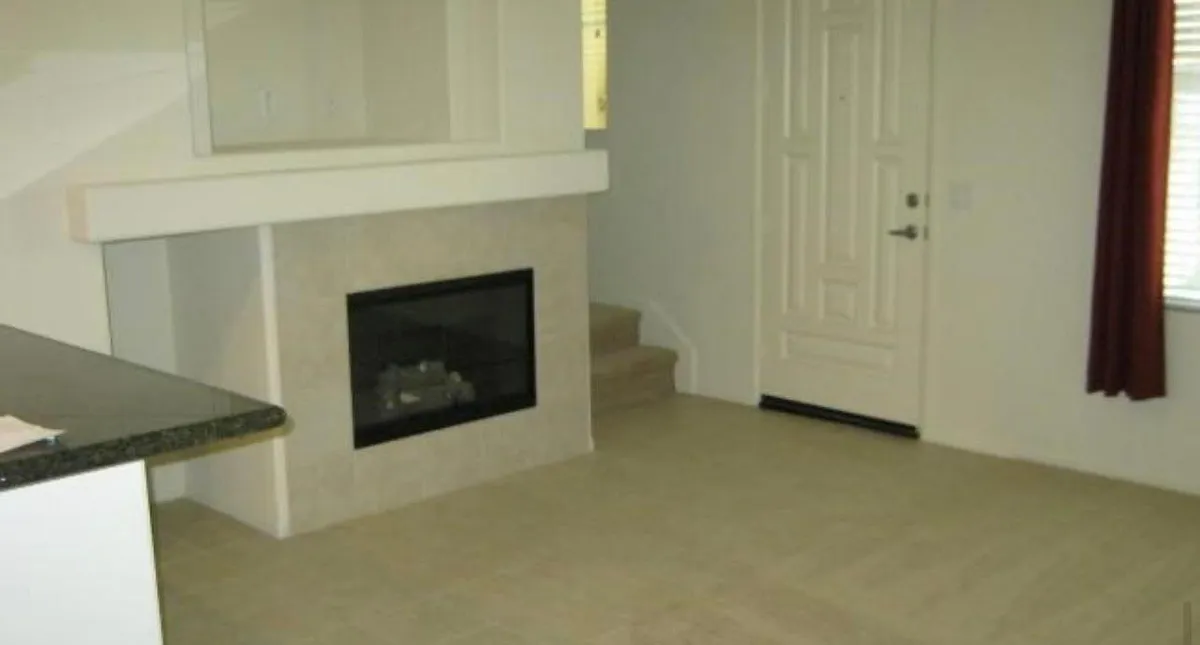 Building Photo - 30505 Canyon Hills Rd #604