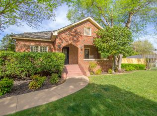 904 S Berry Rd, Norman, OK 73069