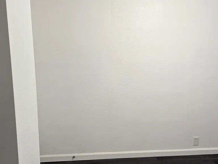 Second bedroom.