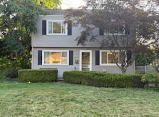 2735 Brandon Rd, Columbus, OH 43221