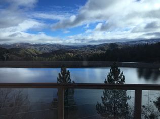 519 Emerald Dr, Lake Arrowhead, CA 92352