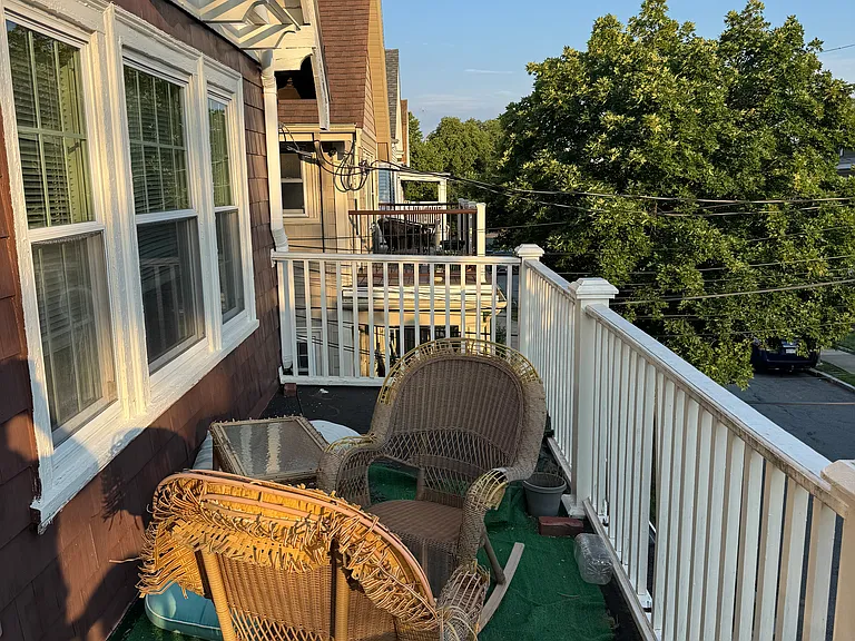 67 Freeman St #2 — Photo 5