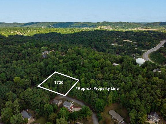 4th image of 1720 Spring View Ln