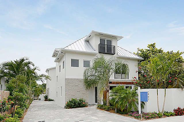 1st image of 1409 NE 4th Pl