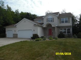 5233 Cranberry Ct, Kalamazoo, MI 49009