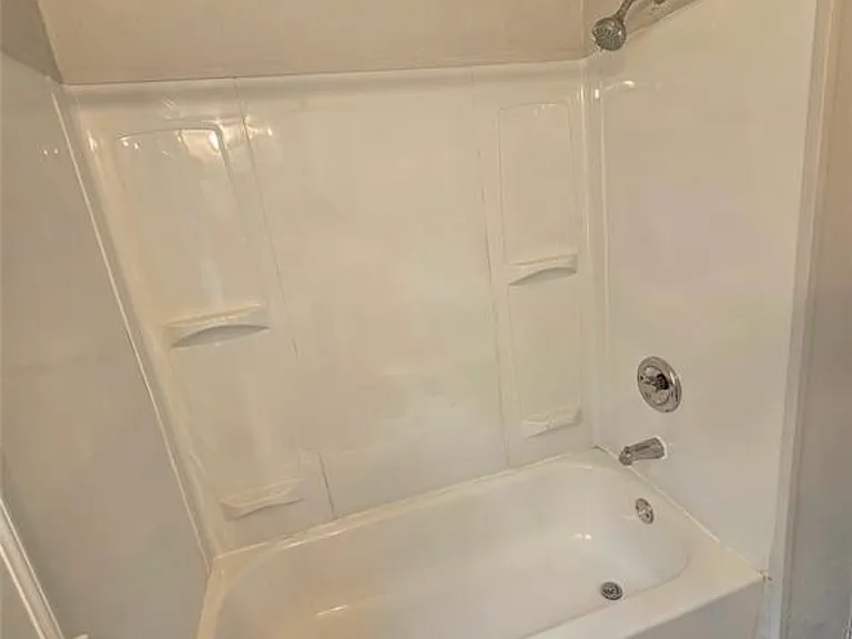 15041 Cruse St #2 — Photo 5