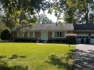 13761 Vint Hill Rd, Nokesville, VA 20181