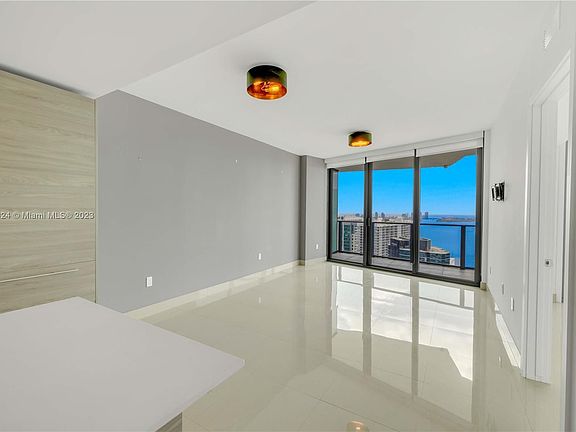 5th image of 1300 S Miami Ave #4104