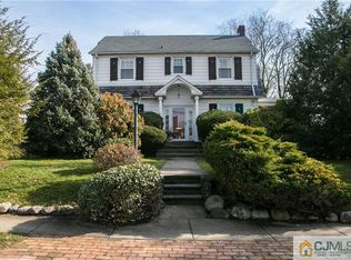 10 Simpson Pl, Metuchen, NJ 08840