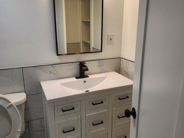 (undisclosed Address)