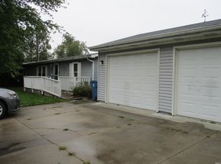 56684 Spring Ave, Elkhart, IN 46516