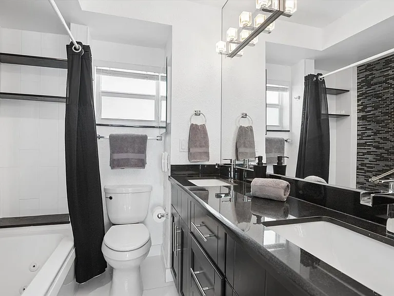333 NE 21st Ave — Photo 5