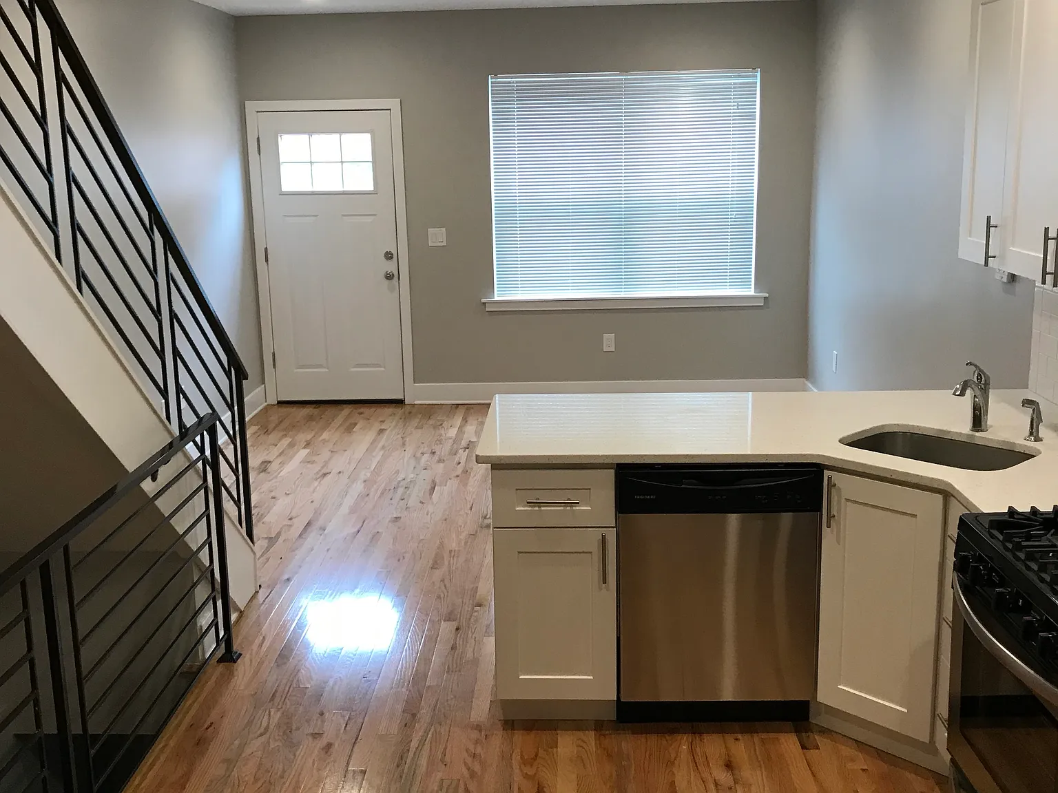 1814 N Willington St — Photo 2