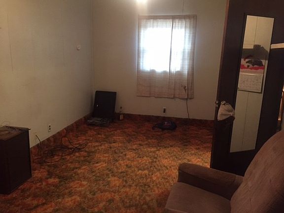 4th image of 4207 Winchester Ave