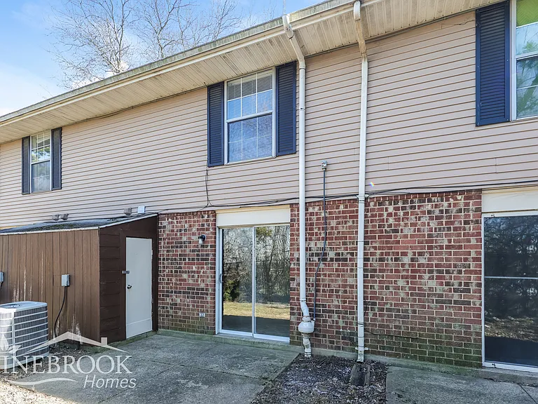 8237 Mount Carmel St — Photo 15