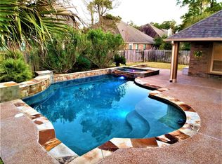 107 Andrew Ridge Ln, Conroe, TX 77384