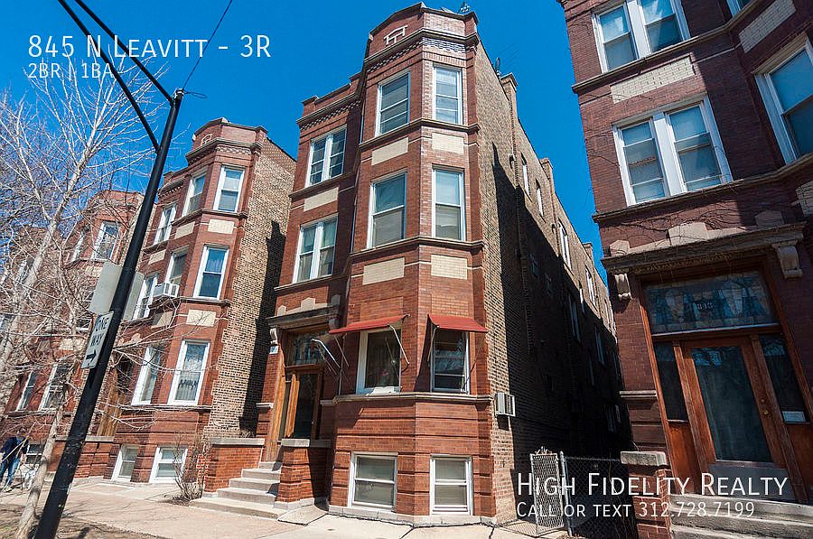 1st image of 845 N Leavitt St #3R